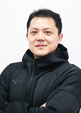 井ノ部　賢